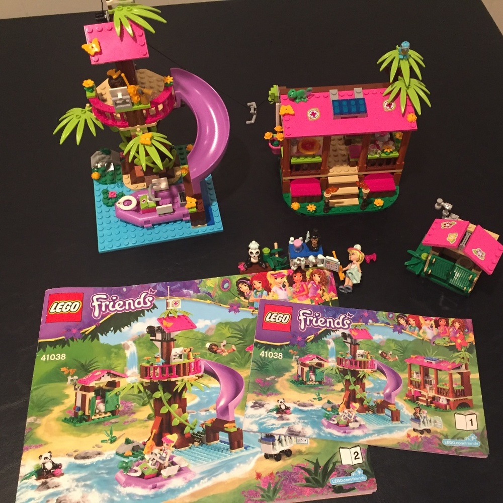 Friends Lego Jungle Rescue and First Aid